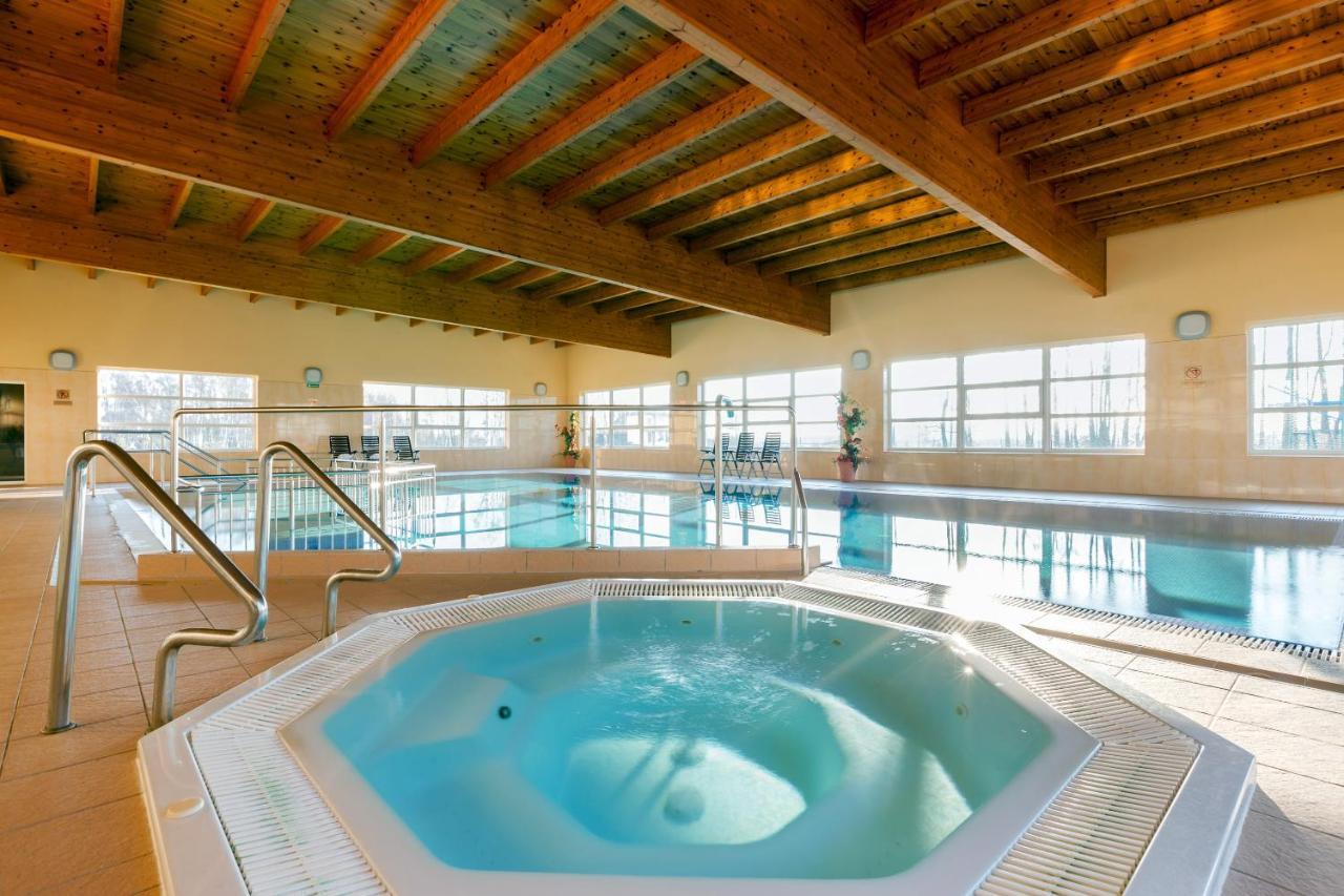 Bursztyn - Bernstein Spa & Wellness Dabki Exterior photo