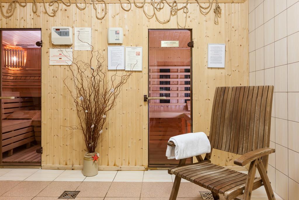 Bursztyn - Bernstein Spa & Wellness Dabki Exterior photo