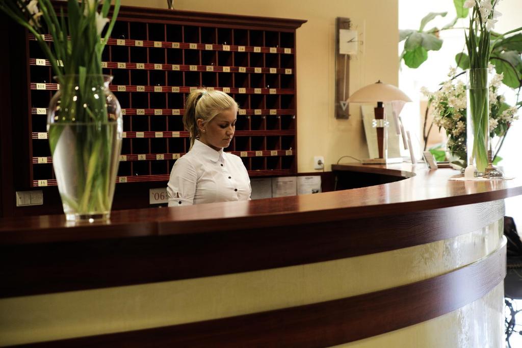 Bursztyn - Bernstein Spa & Wellness Dabki Exterior photo