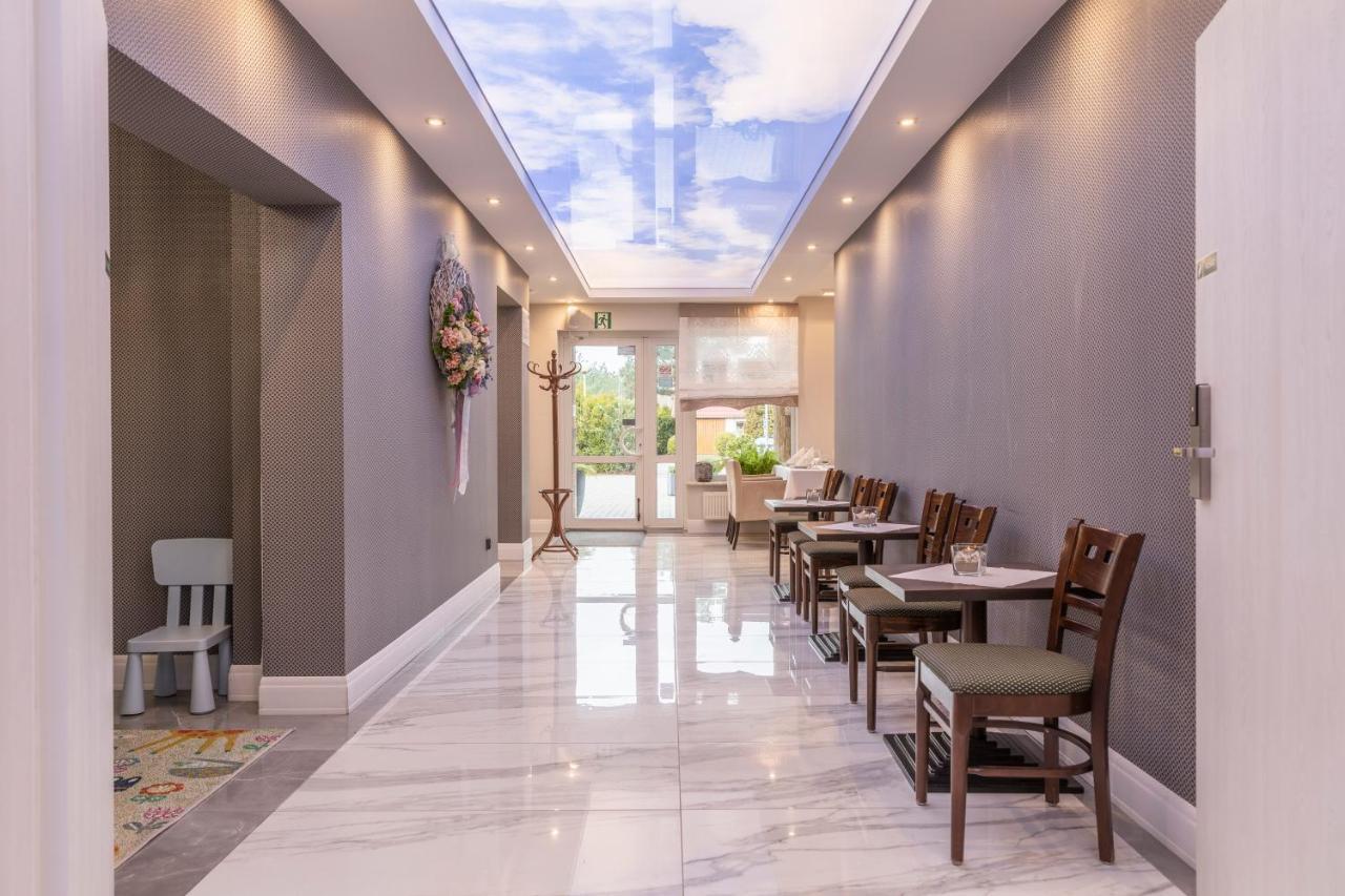 Bursztyn - Bernstein Spa & Wellness Dabki Exterior photo